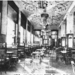 1910 - interiér kaviarne F.M.K.E. (Berger, Szüsz)